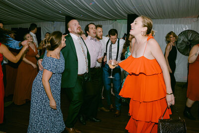 What to look for in a destination wedding photographer