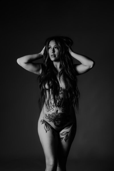 Experienced boudoir photographer located in Washington State, Experienced boudoir photographer who travels out of state, Experienced empowering photographer,  Experienced boudoir photographer who has their own private studio