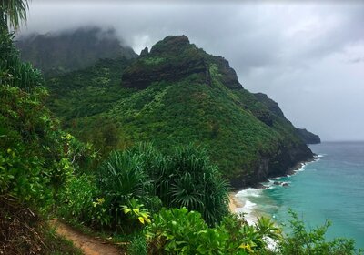 Hanakapi'ai Falls Trail