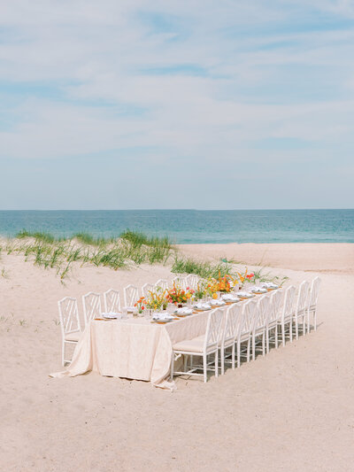 Amelia Island_Carolina+Cole_Wedding_Favorites-Dinner_Manda Weaver_Photo-1
