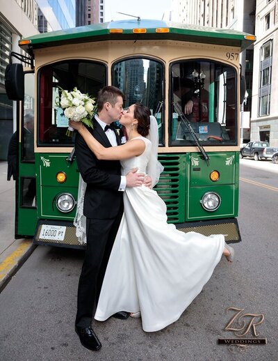Intercon-Chicago-Wedding-Green-Trolley-Groom-Bride