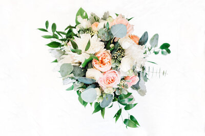 stunning bridal bouquet