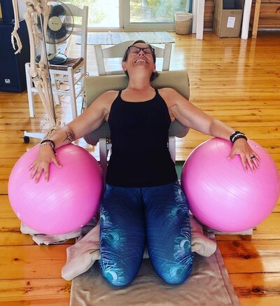 300-hour-yoga-teacher-training-restorative-supta-virasana-props