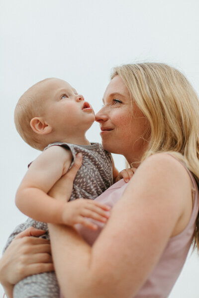 Family photographer in Boston 