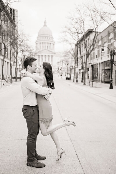 madison engagement photography at capitol