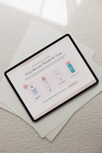 Custom Showit Website for Esthetician and Skincare Shop
