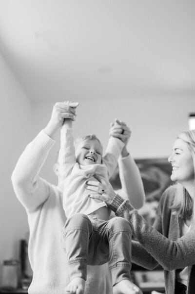 Family in Nashville with toddler in black and white