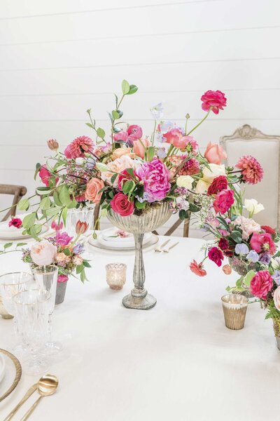 pink floral wedding centerpiece