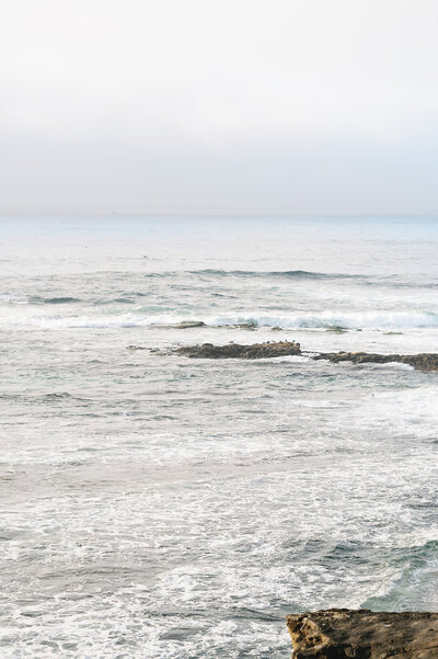 coastal wedding photographer julia rebecca photography serves maine, new york and new hampshire with beautiful and timeless photos
