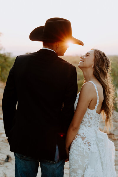 Placer County Wedding Photographer. Monte Verde Inn Foresthill, California.