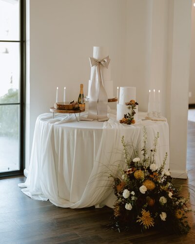 Tablescape at Sorelle Wedding and Event Venue in Thomas, Oklahoma