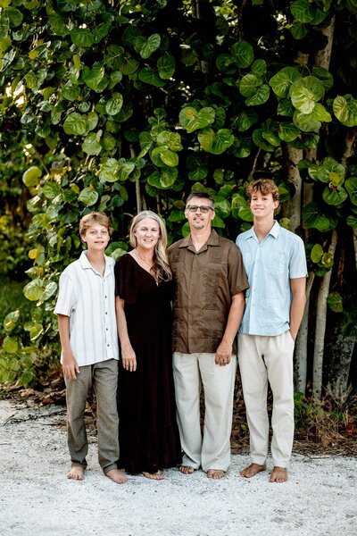 Chasing Creative Family Portraits 2024-10