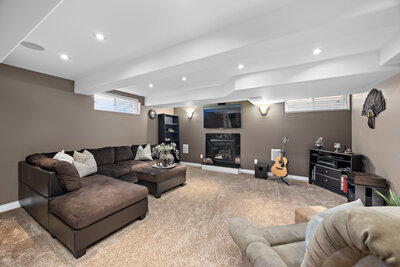 615 Oxbow rec room (1)