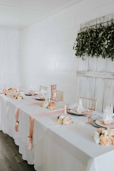 Lake Tahoe Elopement Photographer captures wedding tablescape