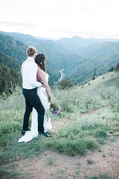 Bride_posing_tips_Colorado_wedding_photographer_0098