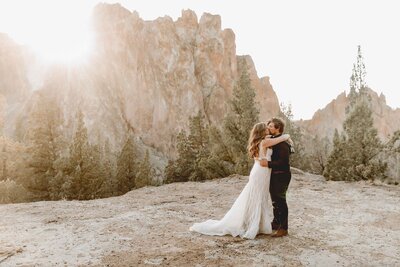 Shelley & Bryce | Bend Oregon Elopement