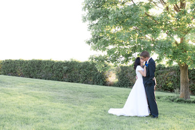 wedding at the manti temple
