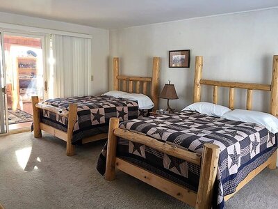 Hanging Bull bedroom 5
