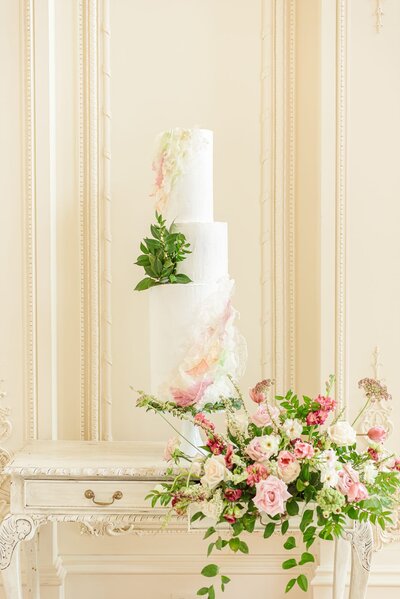 simple-wedding-cake-in-nc