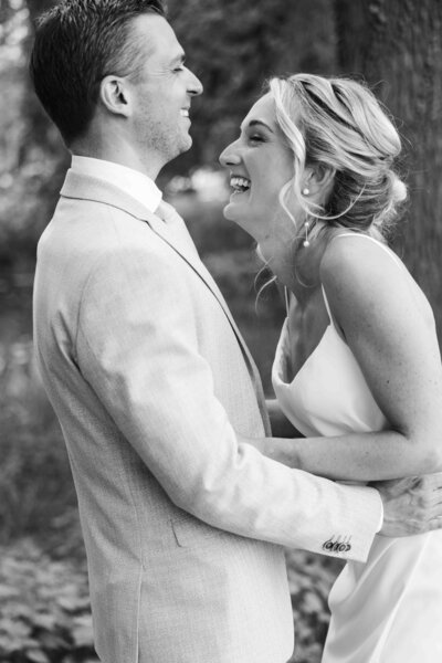 Get framed photography weddingshoot having fun