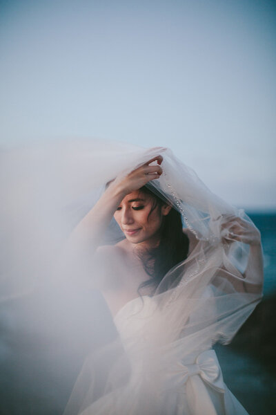 bride by the ocean in maui