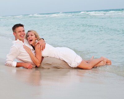engagement photographer on 30a