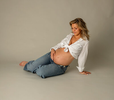 Midwest Missouri  Belly Bump Photo