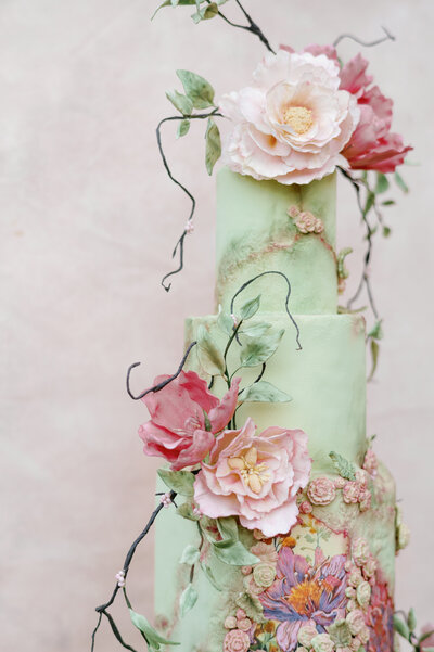 three tiered luxury pastel wedding cake