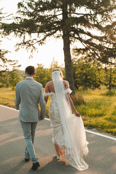 Chicago Wedding Videography - Kayla Myers Films is a Chicago Wedding Videographer that shoots unique Chicago Wedding Videos for Downtown Chicago City Weddings and beyond. Kayla Myers also shoots Chicago Family Photography & Chicago Family Films.