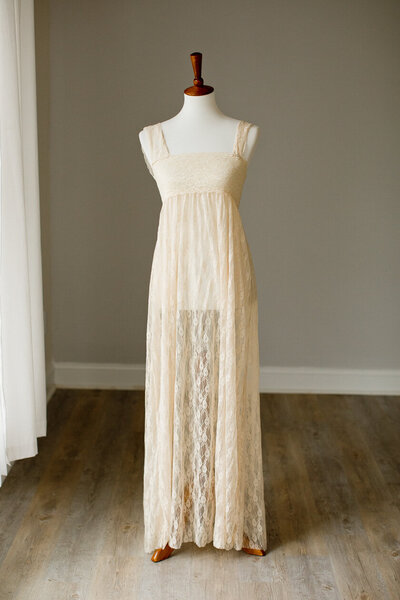 sleeveless see-through maxi lace dress in cream