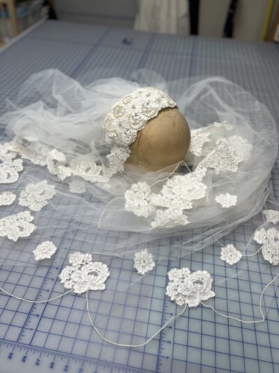 vintage heirloom bridal veil and headpiece with pearls