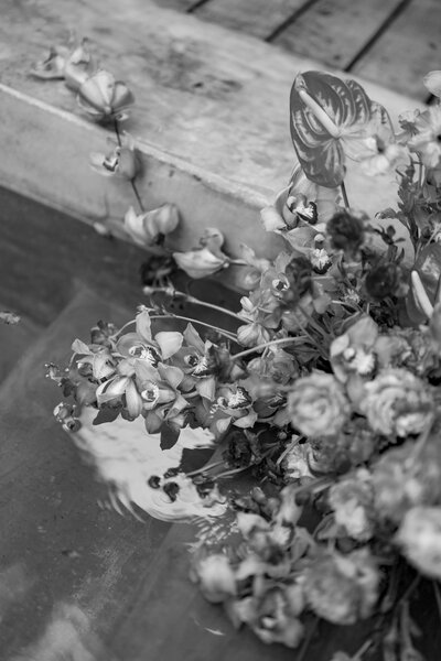 Aspen-Avenue-Destination-Wedding-Photographer-Mexico-Tulum-Tropical-Romantic-Fun-Hype-Bold-Dramatic-Editoral-Candid-Smiling-Laughing-Bride-Groom-Honey-Thyme-Events-Rue-De-Seine-Untraditional-Editorial-Vogue-2
