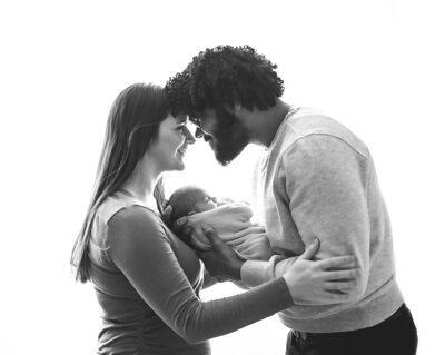 Buffalo and Rochester, NY  family, newborn, maternity, senior, and wedding photographer. Specializing in beautiful ethereal imagery,  print packages, maternity client closet. Buffalo and WNY maternity, newborn, senior and family photographer. Specializing in beautiful, colorful, ethereal maternity and newborn imagery. You can come to my dedicated studio or we can have our session in one of the many beautiful locations Buffalo, NY has to offer.