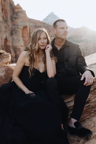 Zion-Elopement-overlook_Becca Photo-342_websize