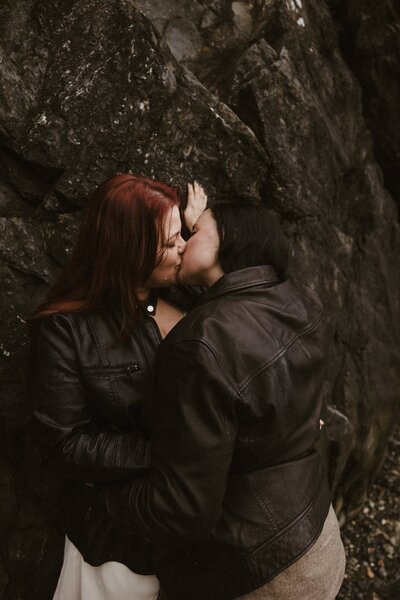 Edgy engagement photos at Deception Pass in Washington