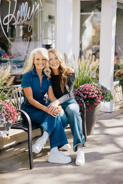 Kelly&Erinn- YES 3