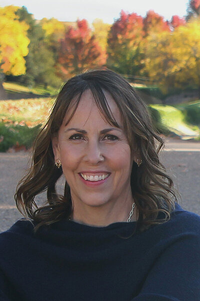 Stephanie Hale, LMFT