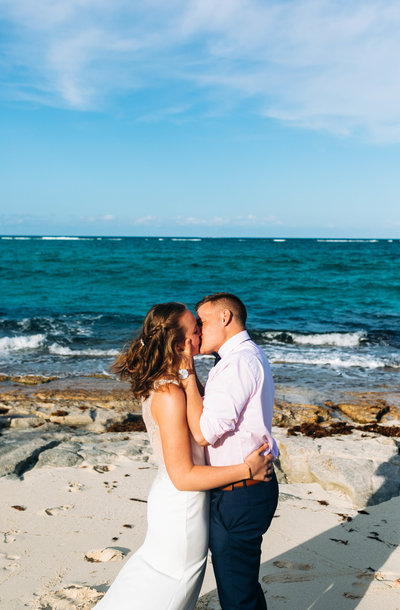 bahamas elopement on green turtle cay