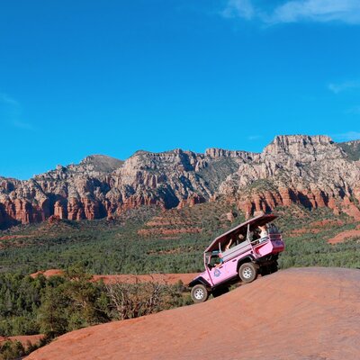 dana haines hosting soul retreat awaken the magic sedona arizona womens wellness and spiritual retreat (fire ceremonies, hiking vortexes, soundbaths, ancient ceremonies)
