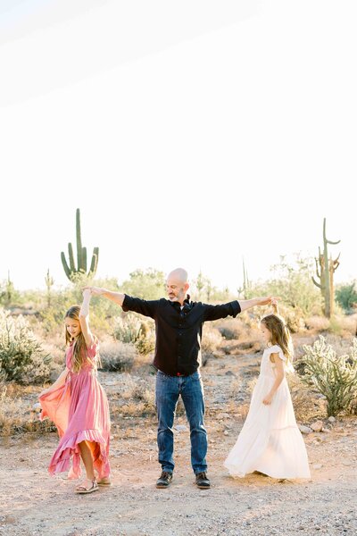 Family Photographer in the Desert