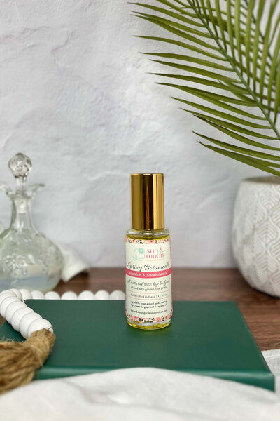 sun-and-moon-garden-botanicals-spring-jasmine-sandalwood-body-oil