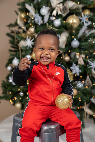 Last Forever Images presents Holiday Mini Sessions for the modern family.