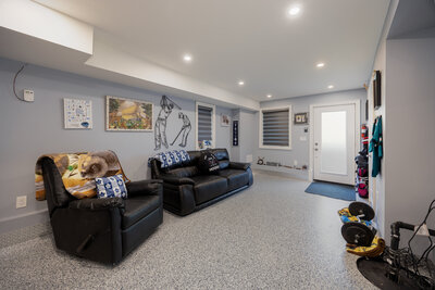 526 View Lake garage (2)