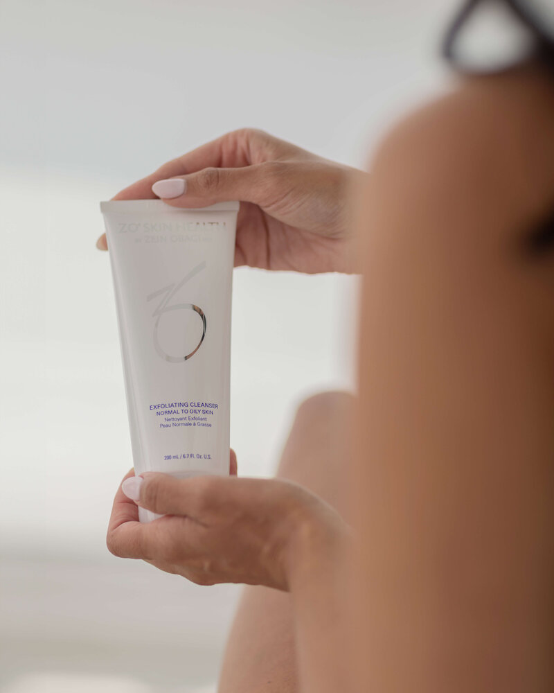 Buffalo-Skincare-and-Beauty-New-York-ZO-Skin-Health-Expert-in-Buffalo-Esraa-Abutaha-0Y4A2824