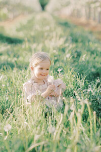 Terri-Lynn Warren Photography Halifax Family Photographer Apple Blossom Spring Mini Sessions Wolfville-5455