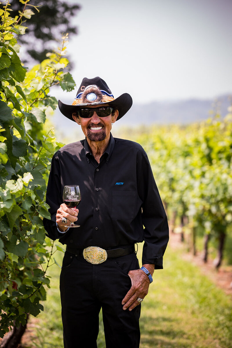 SheltonVineyards-137