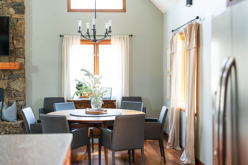 Chalet-Airbnb-home-in-nellysford-by-151-wine-brew-trail-05