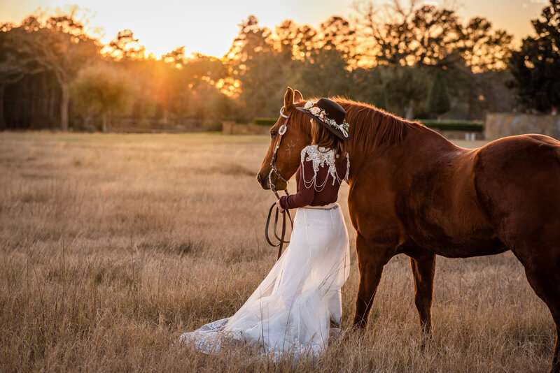 Photographer based in the Texas Hill Country specializing in Wedding, Equine, Senior Graduates, Families and More
