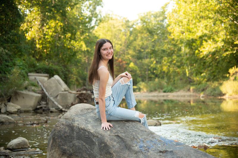 MillstreamParkValleyCityOhioSeniorPhotosPositivelyPortraits3