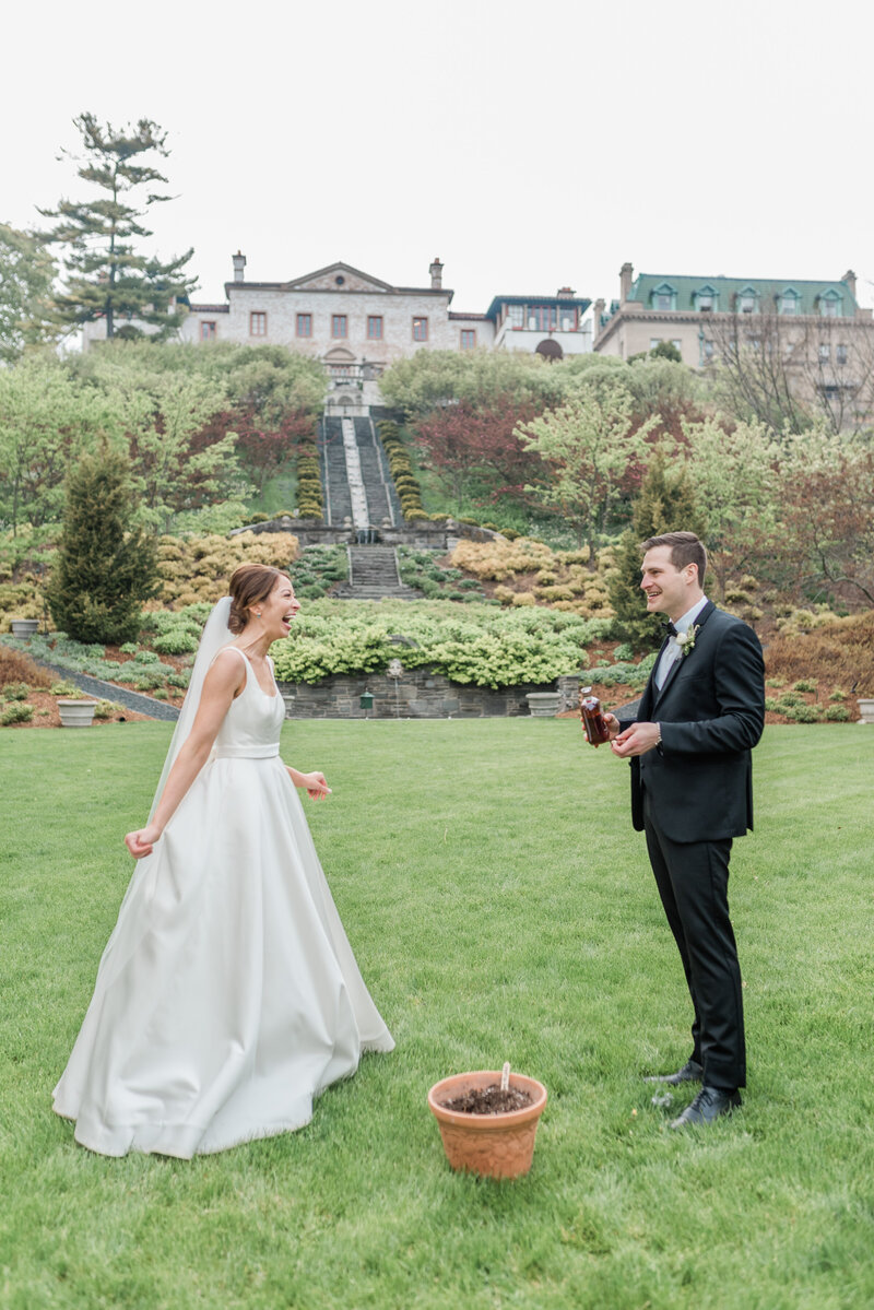 villla terrace wedding ceremony and university club of milwaukee wedding reception in milwaukee wisconsin, milwaukee wedding planner natural elegance events, natural elegance llc 9614